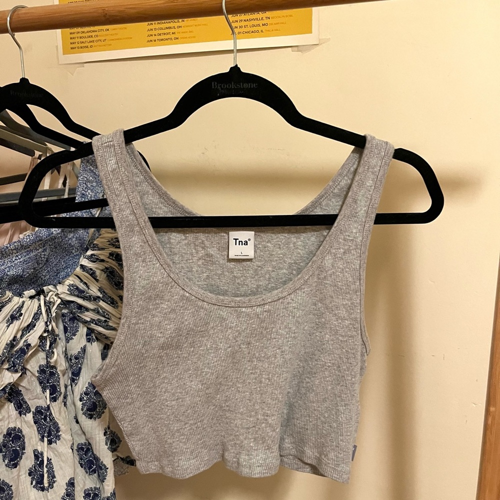 Aritzia TNA gray tank top
